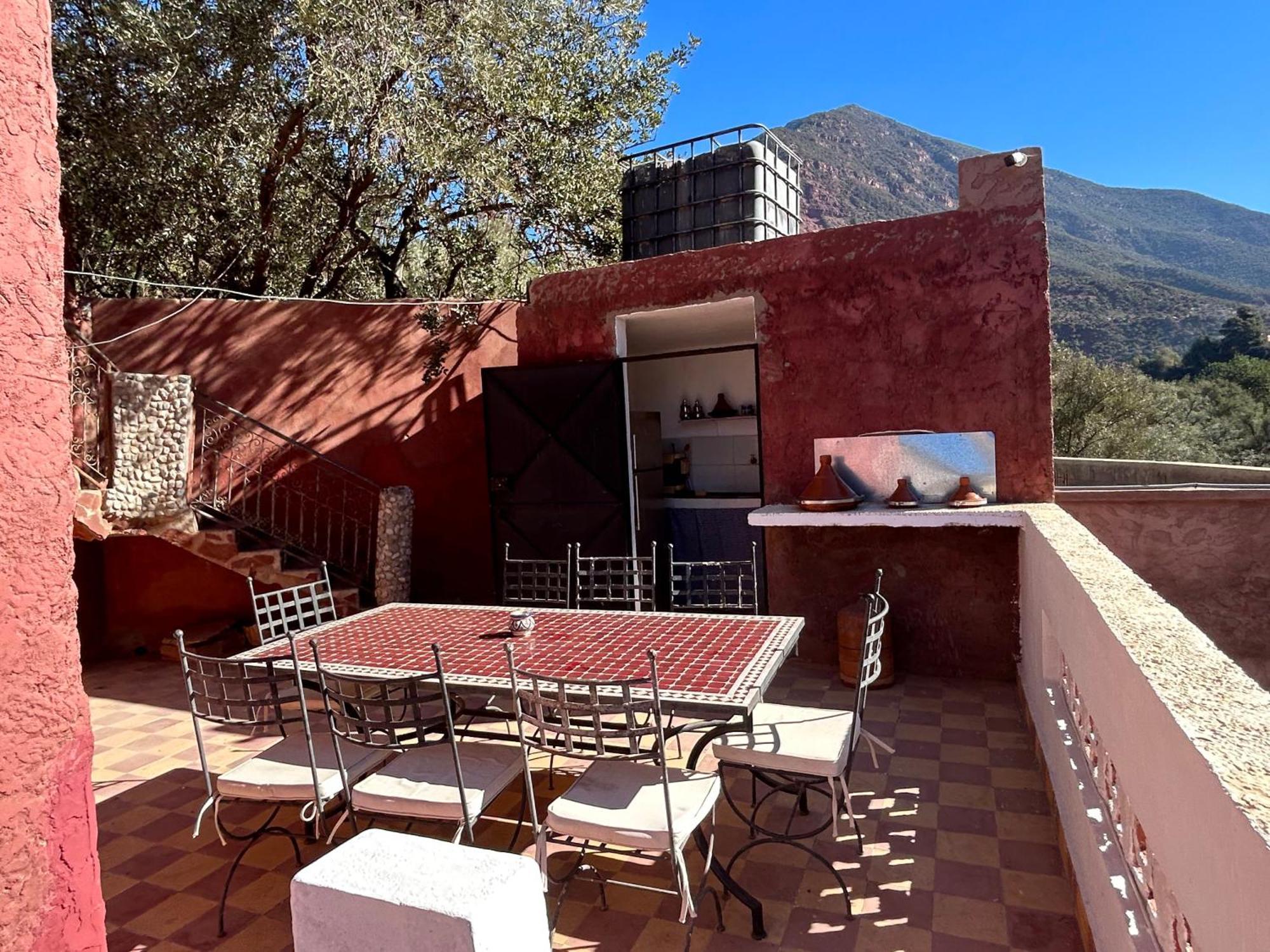 Chez Yahia, Au Coeur De L'Ourika Hotel Exterior foto