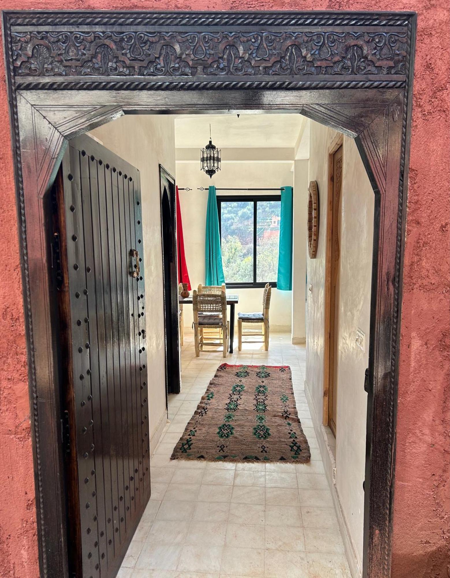 Chez Yahia, Au Coeur De L'Ourika Hotel Exterior foto